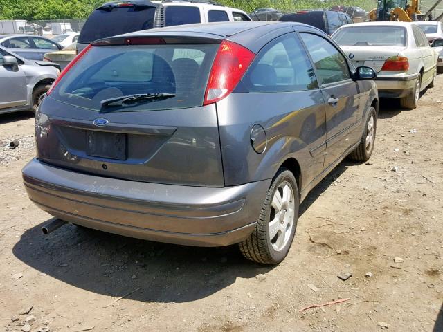 1FAHP31N67W325226 - 2007 FORD FOCUS ZX3 GRAY photo 4