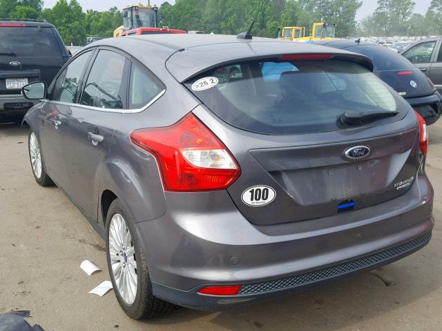 1FAHP3N21CL381358 - 2012 FORD FOCUS TITA GRAY photo 3