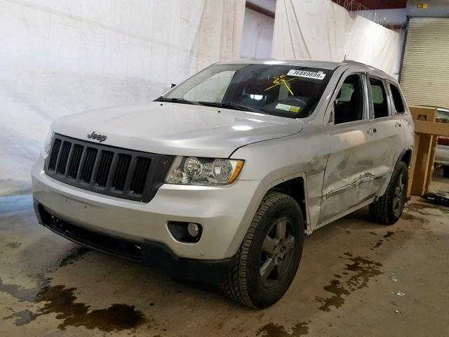 1J4RR4GG2BC640083 - 2011 JEEP GRAND CHER SILVER photo 2