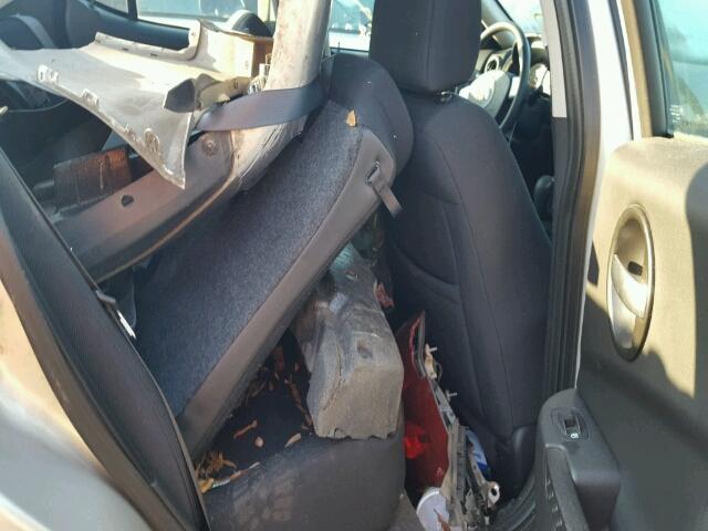 2G2WP552161262012 - 2006 PONTIAC GRAND PRIX SILVER photo 6