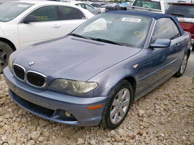 WBABW33475PL38465 - 2005 BMW 325 CI BLUE photo 2