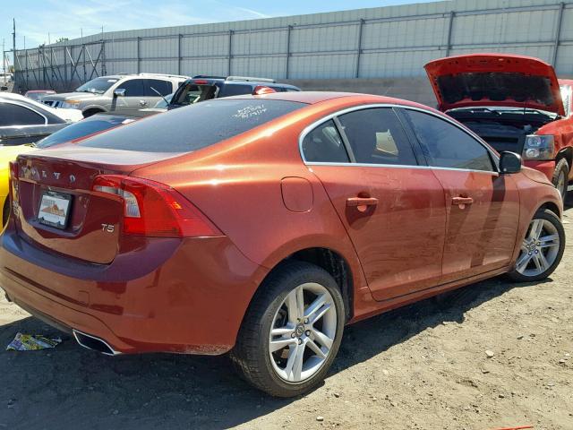 YV1612FS4E1292923 - 2014 VOLVO S60 T5 RED photo 4