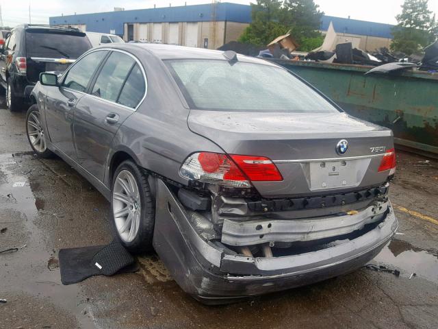 WBAHL83596DT02076 - 2006 BMW 750 I SILVER photo 3