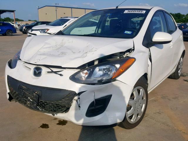 JM1DE1KZ5E0183830 - 2014 MAZDA MAZDA2 SPO WHITE photo 2