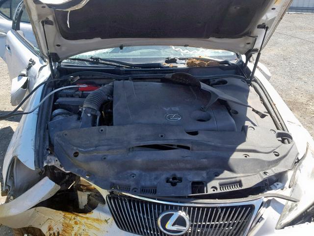 JTHCK262785018360 - 2008 LEXUS IS 250 WHITE photo 7