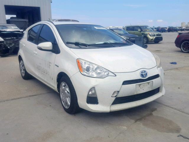 JTDKDTB39E1562714 - 2014 TOYOTA PRIUS C WHITE photo 1