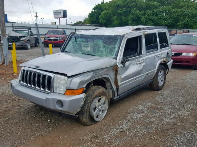 1J8HG48K77C697647 - 2007 JEEP COMMANDER 银色 照片 2