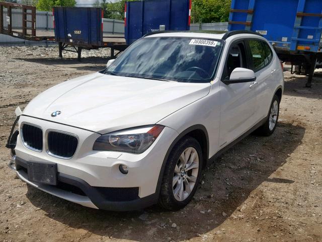 WBAVL1C51EVY17494 - 2014 BMW X1 XDRIVE2 WHITE photo 2