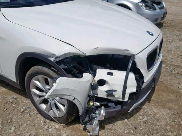 WBAVL1C51EVY17494 - 2014 BMW X1 XDRIVE2 WHITE photo 9