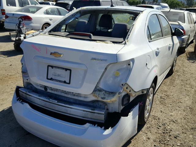 1G1JB5SH9E4160417 - 2014 CHEVROLET SONIC LS 白色 照片 4