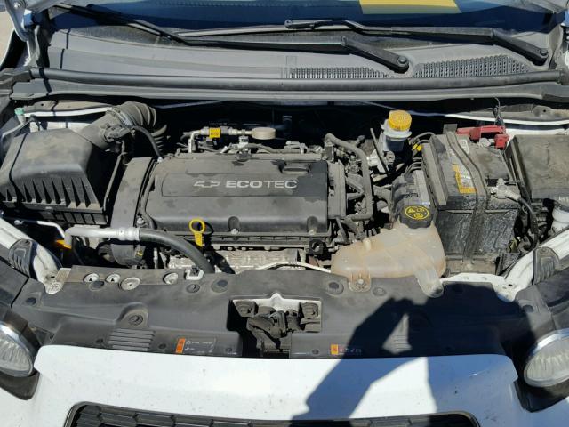 1G1JB5SH9E4160417 - 2014 CHEVROLET SONIC LS 白色 照片 7