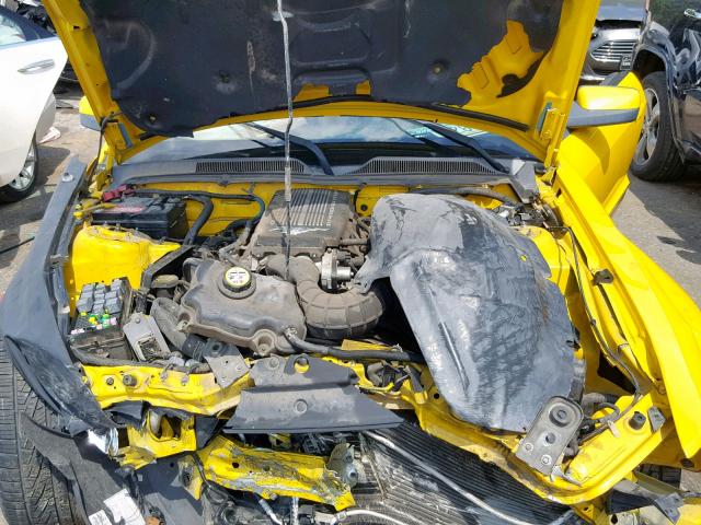 1ZVFT82H265114481 - 2006 FORD MUSTANG GT YELLOW photo 7