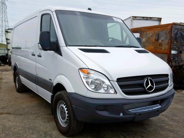 WD3PE7CC8D5738162 - 2013 MERCEDES-BENZ SPRINTER 2 WHITE photo 1