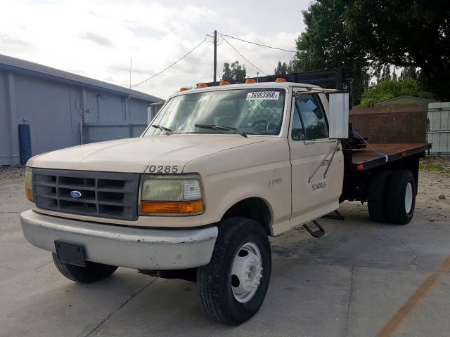 2FDLF47M6NCA75468 - 1992 FORD F SUPER DUTY  photo 2