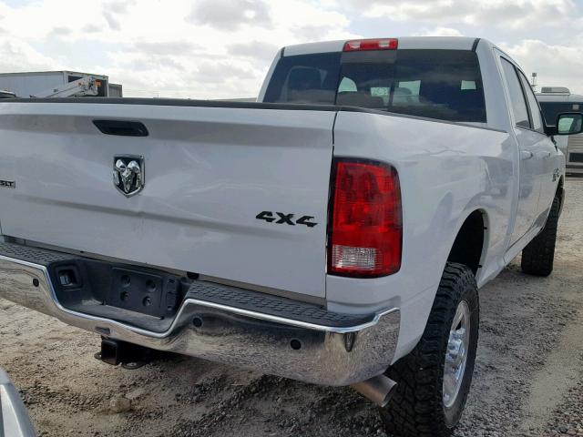 3C6UR5DL7JG204999 - 2018 RAM 2500 SLT WHITE photo 4