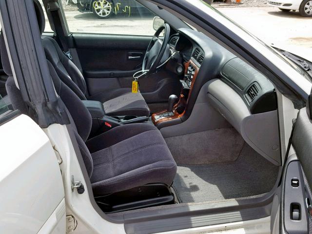 4S3BE625247201451 - 2004 SUBARU LEGACY L S WHITE photo 5