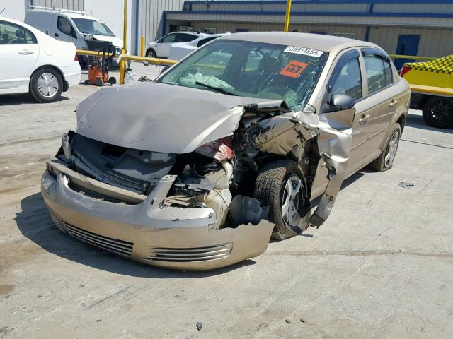 1G1AK52F957607034 - 2005 CHEVROLET COBALT TAN photo 2