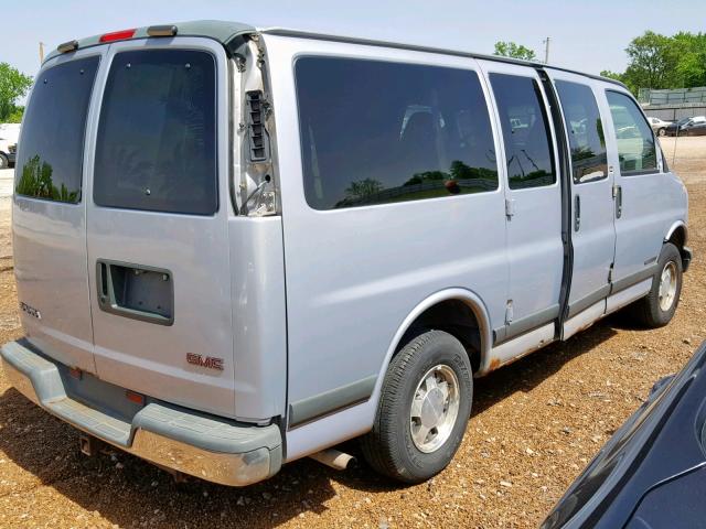 1GKFG15R0W1001983 - 1998 GMC SAVANA G15 SILVER photo 4