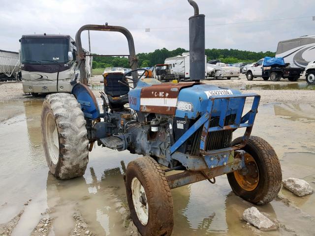 099612B - 1998 FORD TRACTOR BLUE photo 1