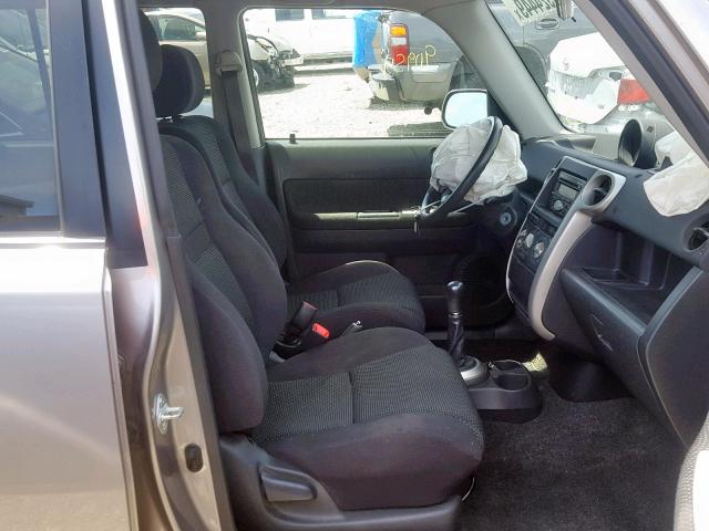 JTLKT334454020398 - 2005 TOYOTA SCION XB 灰色 照片 5