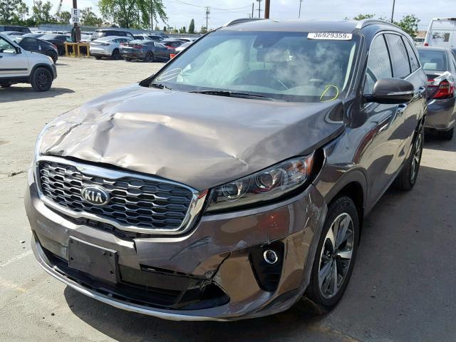 5XYPH4A50KG479252 - 2019 KIA SORENTO EX BROWN photo 2