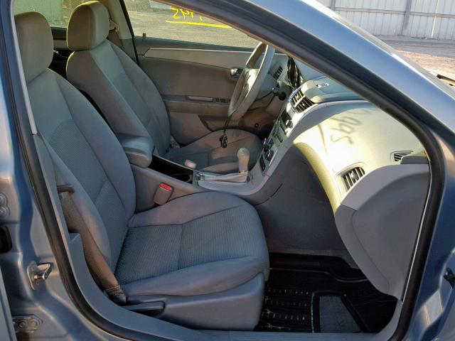 1G1ZH57B684256371 - 2008 CHEVROLET MALIBU 1LT BLUE photo 5