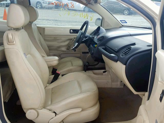 3VWRW31C28M505284 - 2008 VOLKSWAGEN NEW BEETLE კრემისფერი ფოტო 5