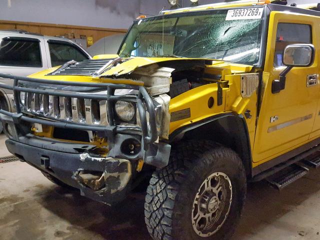 5GRGN23U03H109878 - 2003 HUMMER H2 YELLOW photo 9