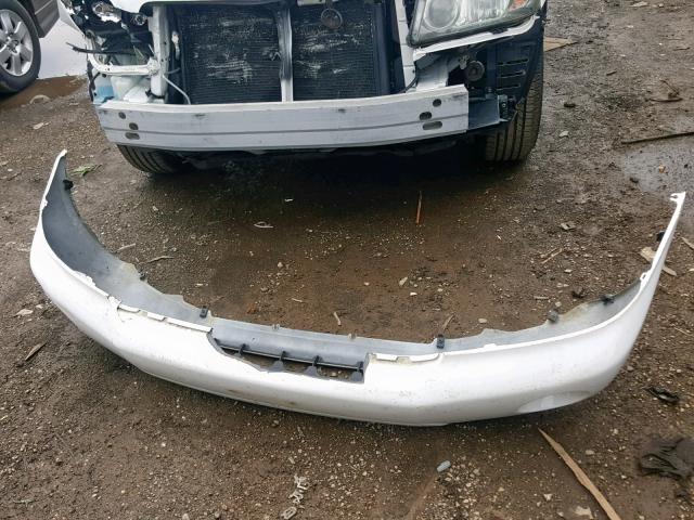 JTEDP21A240025726 - 2004 TOYOTA HIGHLANDER WHITE photo 9