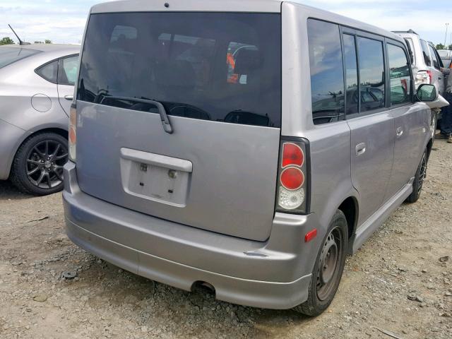 JTLKT324454008642 - 2005 TOYOTA SCION XB 银色 照片 4
