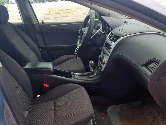 1G1ZH57B19F161688 - 2009 CHEVROLET MALIBU 1LT BLUE photo 5