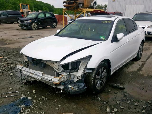 1HGCP2F83BA065957 - 2011 HONDA ACCORD EXL WHITE photo 2