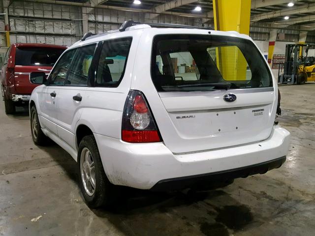 JF1SG66698H708690 - 2008 SUBARU FORESTER S WHITE photo 3