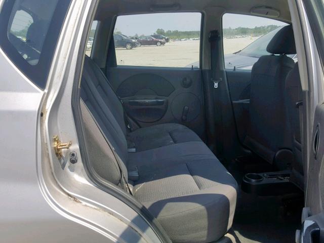 KL1TD66606B685606 - 2006 CHEVROLET AVEO BASE 银色 照片 6