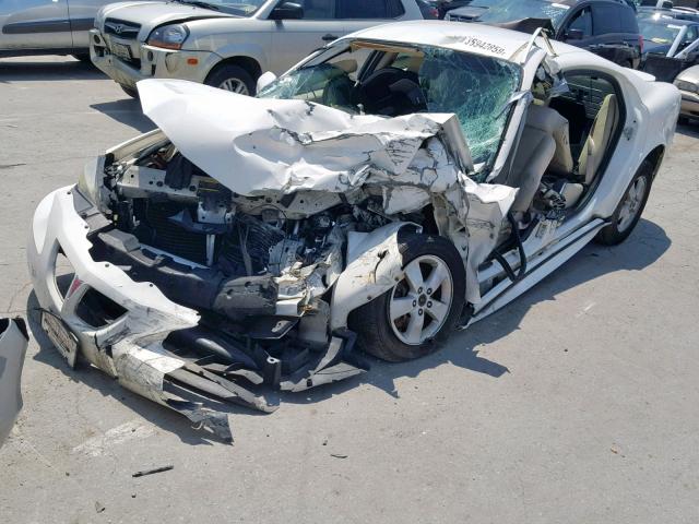 2G2WP552X61110973 - 2006 PONTIAC GRAND PRIX WHITE photo 2