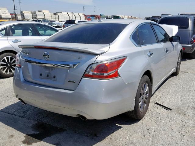 1N4AL3AP8FC456169 - 2015 NISSAN ALTIMA 2.5 SILVER photo 4