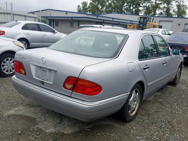 WDBJF72F3VA389570 - 1997 MERCEDES-BENZ E 420 SILVER photo 4