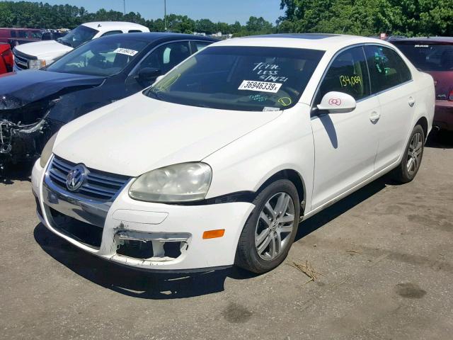 3VWST81K46M754116 - 2006 VOLKSWAGEN JETTA TDI WHITE photo 2