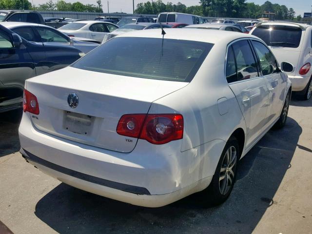 3VWST81K46M754116 - 2006 VOLKSWAGEN JETTA TDI WHITE photo 4