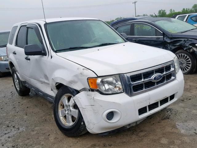 1FMCU9C7XAKB96528 - 2010 FORD ESCAPE XLS WHITE photo 1