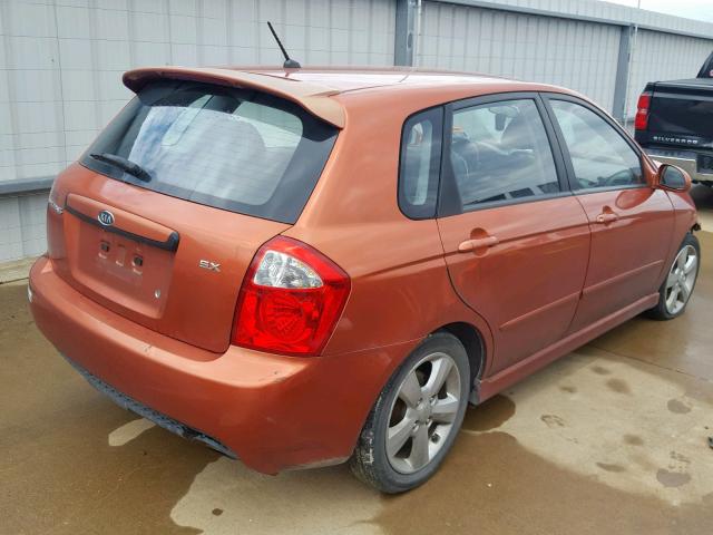 KNAFE161775003425 - 2007 KIA SPECTRA5 S ORANGE photo 4