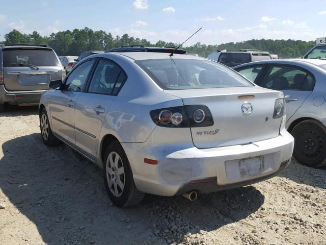 JM1BK12F281166228 - 2008 MAZDA 3 I SILVER photo 3