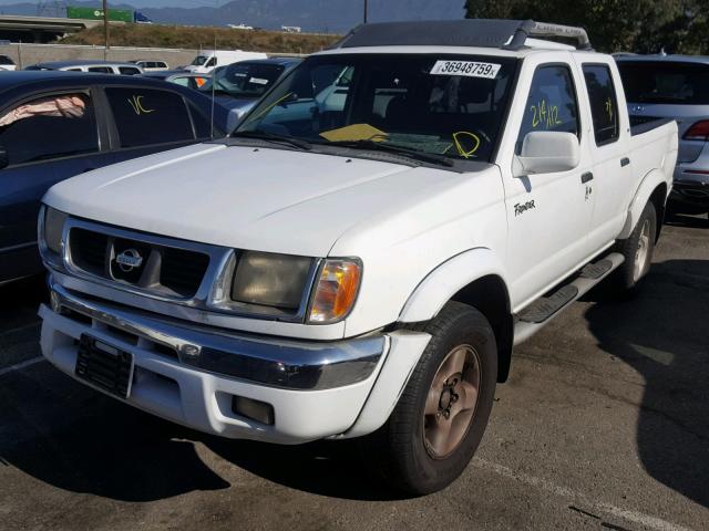 1N6ED27T4YC420048 - 2000 NISSAN FRONTIER C WHITE photo 2