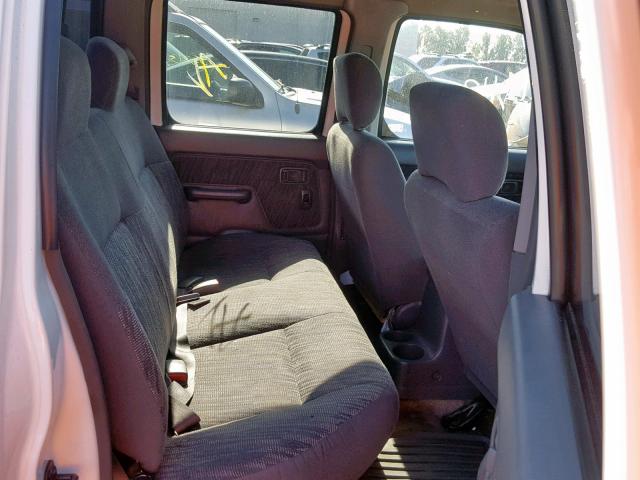 1N6ED27T4YC420048 - 2000 NISSAN FRONTIER C WHITE photo 6