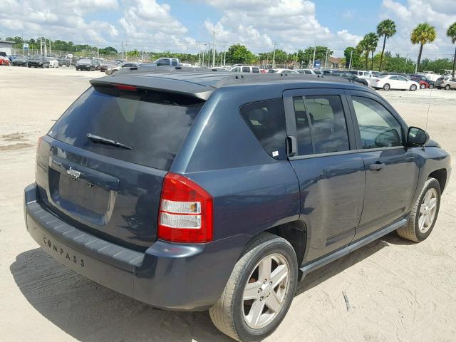 1J8FT47W37D267373 - 2007 JEEP COMPASS GRAY photo 4