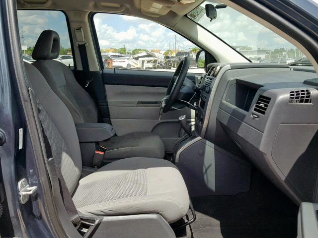 1J8FT47W37D267373 - 2007 JEEP COMPASS GRAY photo 5