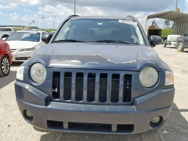 1J8FT47W37D267373 - 2007 JEEP COMPASS GRAY photo 9