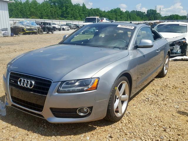 WAUDK78T49A019965 - 2009 AUDI A5 QUATTRO SILVER photo 2