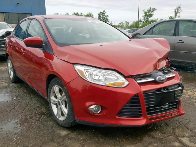 1FAHP3F29CL421670 - 2012 FORD FOCUS SE RED photo 1