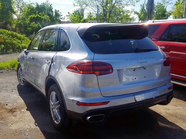 WP1AF2A20FLA35304 - 2015 PORSCHE CAYENNE SILVER photo 3